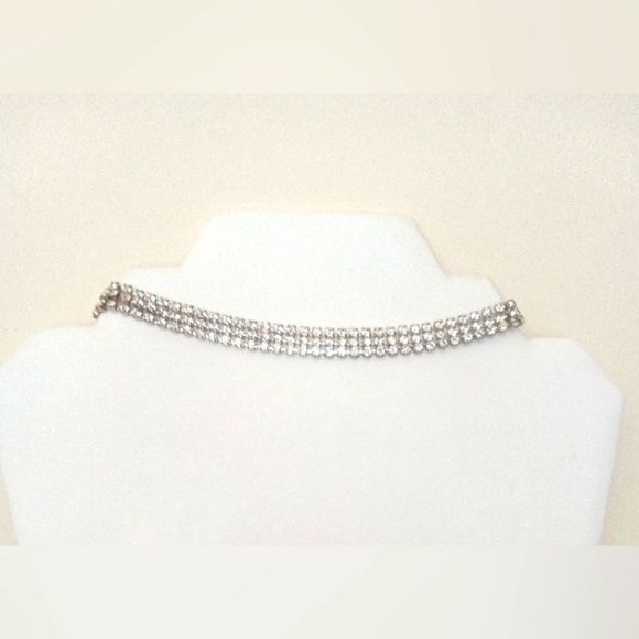 RHINESTONE NECKLACE CHOKER SILVER TONE 3 ROWS CLEAR SPARKLY 15" VINTAGE - Picture 1 of 4
